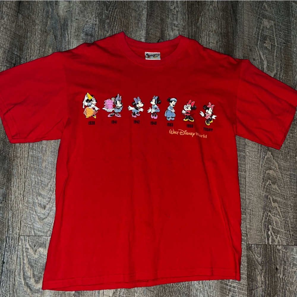 Medium Walt Disney World Minnie Mouse Through The Years 2000 Wrap Around‎ Print